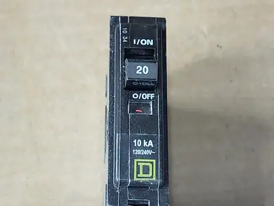 Used SQUARE D QOB120 Switchgears British Columbia CA | Lenmark #1438679