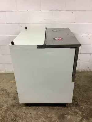 152-0371 Beverage Air SM34N Self Contained Milk Cooler