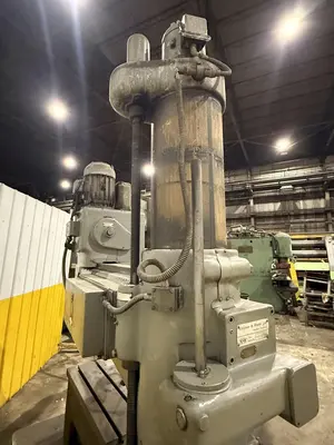 USED KITCHEN & WADE 4'6" E32