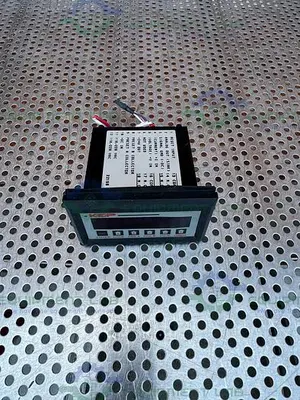 USED LOT OF 2 - KEP KESSLER - ELLIS PRODUCTS INT69RALIA ELECTRONIC COUNTER