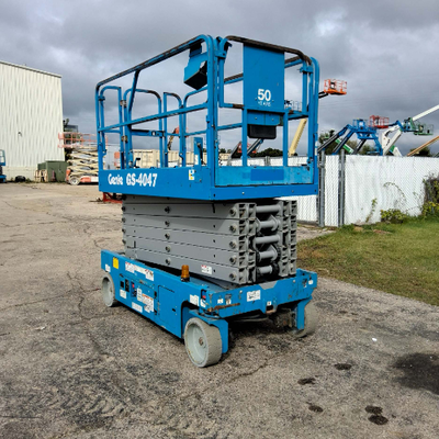 USED 2016 Genie GS-4047
