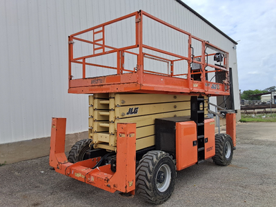USED 2016 JLG 530LRT