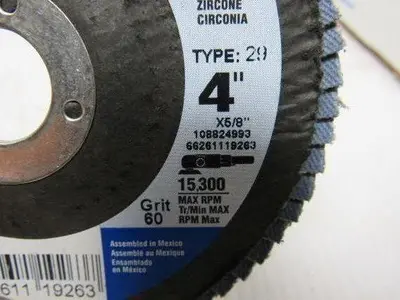 Norton 19263 Charger 60 Grit Flap Disc 4" X 5/8" Box Of 5
