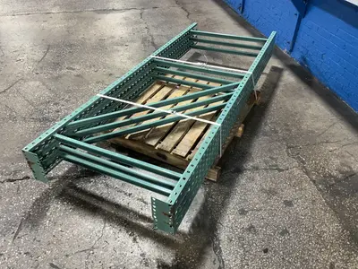 Used _UNKNOWN_ _UNKNOWN_ Pallet Racking Ohio US | HGR 24 #1370125
