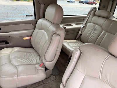 Used 2001 CHEVROLET SUBURBAN SUVs Michigan US | Miedema Asset Management Group #1357526