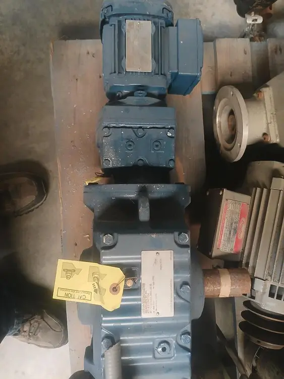 Used SEW-EURODRIVE, INC. USA S77 R37 DRS71S4 Gearmotors Tennessee US | BAKE Marketing #1302709