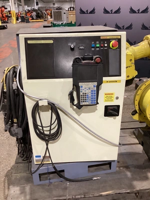 USED 2009 FANUC R-2000iB/210F + R-30iA
