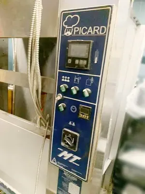 Picard 8 tray gas revolving oven