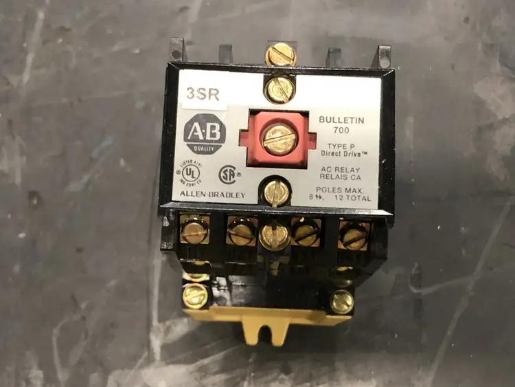 Used ALLEN-BRADLEY 700-P200A1 Misc Electrical & Power Parts British Columbia CA | Lenmark #294574
