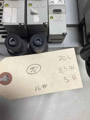 Numatics 122BA400M000061; 122BB500M000061 Solenoid Valve Assembly 110-120 VAC