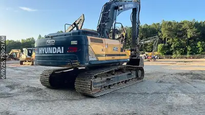 Used 2022 HYUNDAI HX300AL Crawler Excavators South Carolina US | National Equipment Dealers #1422507