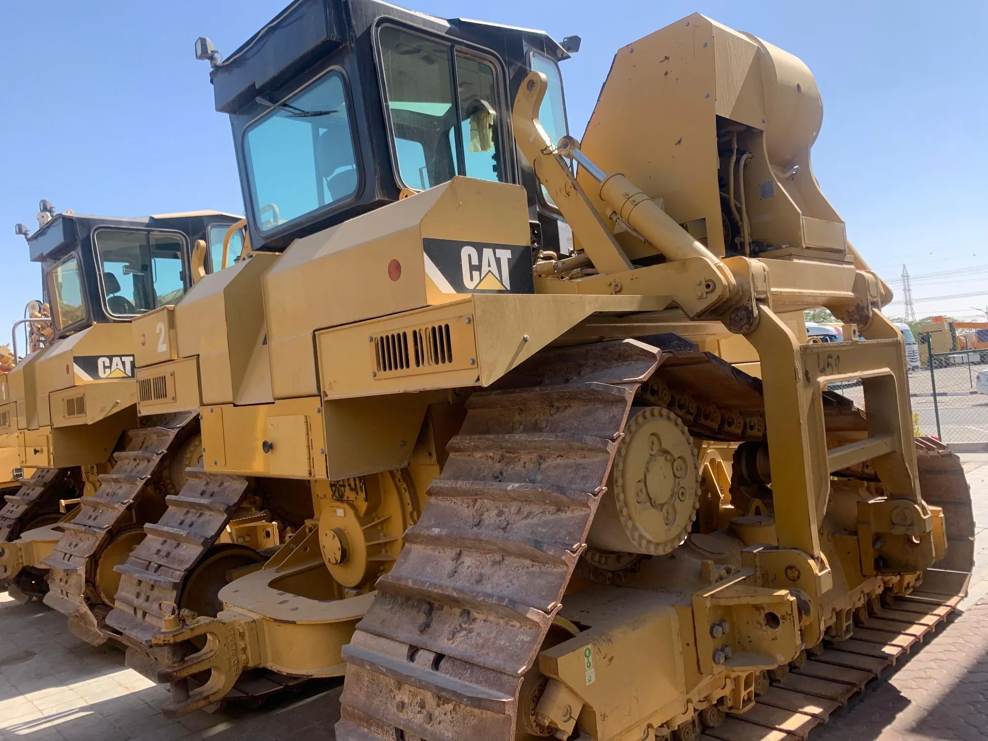 USED 2011 Pipelayer 587R