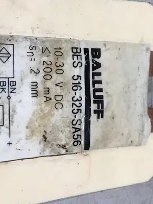 USED BALLUFF BES 516-325-SA56