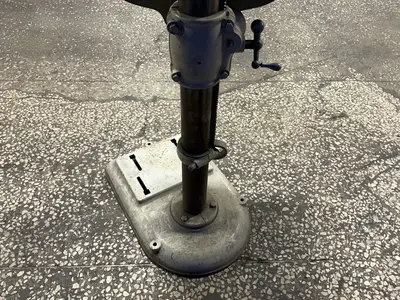 Used DELTA _UNKNOWN_ Drill Press (Woodworking) Ohio US | HGR 24 #1518921