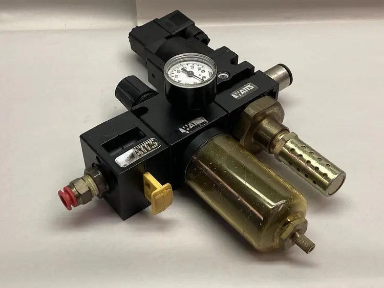 Used WATTS SC75-04K M2 Air Pressure Regulators Ohio US | Surplus Asset Holdings #1414218