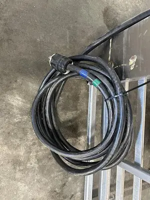 USED 1999 DOYON JA4