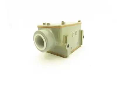 Namco Controls EA140 11200 Snap-Lock Limit Switch 600VAC 5A