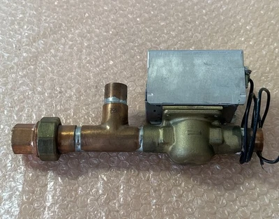 NEW HONEYWELL V8043A1029