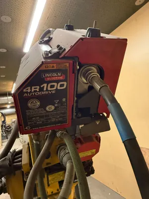 2006 FANUC ARC MATE 100IBE Robotic Welders | ListingHippo (17)