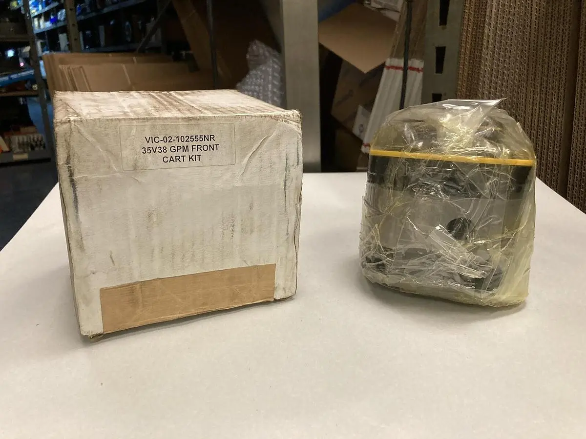 USED VICKERS VIC-02-102555NR
