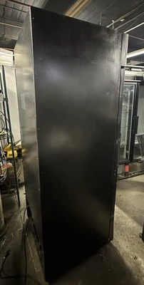 174-0212 True GDM-26 Self Contained Single Glass Door Cooler