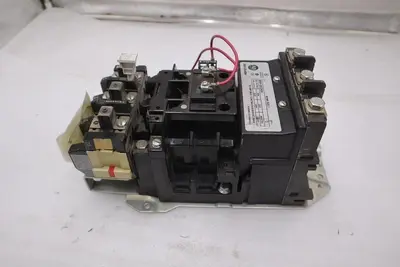 AB ALLEN BRADLEY 500F-DOD930 SER. A 120V CONTACTOR STK CC190