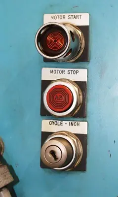4 TON DENISON MODEL WR45LC304F51SO95316D HYDRAULIC MULTI-PRESS