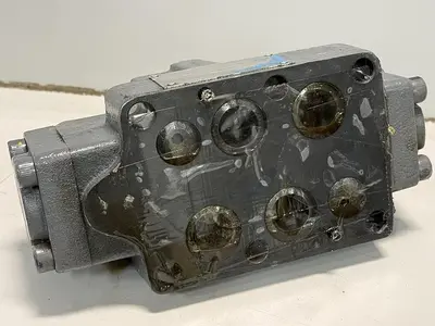 USED VICKERS DG4V-3S-6C-M-U-HL7-60-EN490-B13
