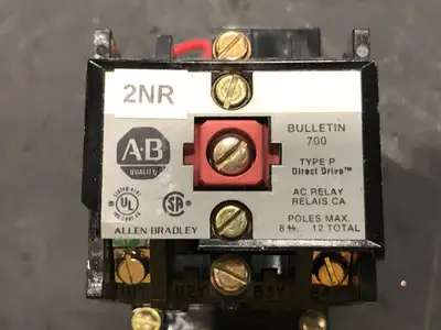 USED ALLEN-BRADLEY 700-P200A1