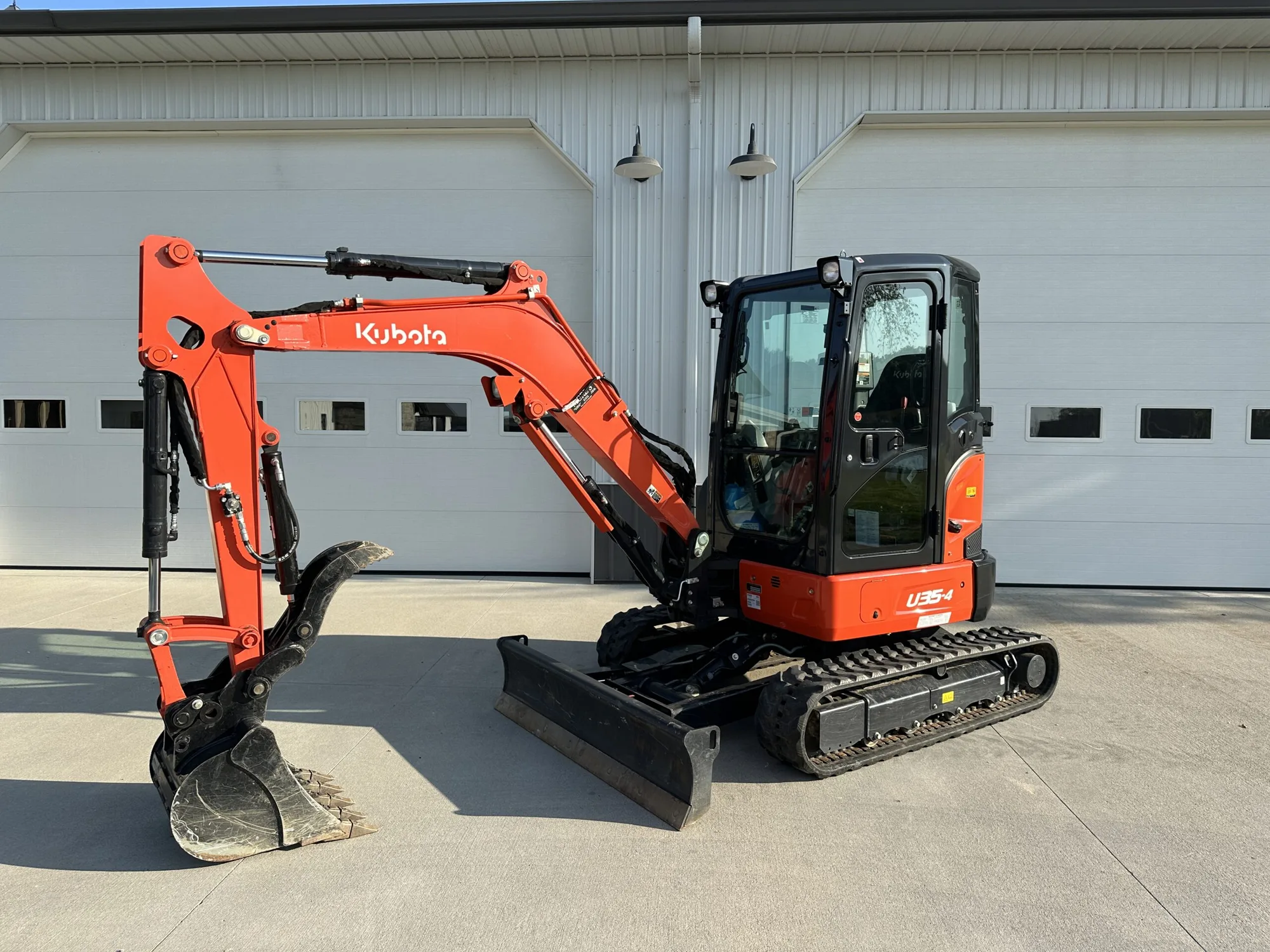 USED 2024 Kubota U35-4