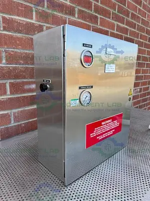 USED INTERFACE DEVICES H030/30 INTENSIFIER PUMP W/ 20"X 9" X 24" ENCLOSURE