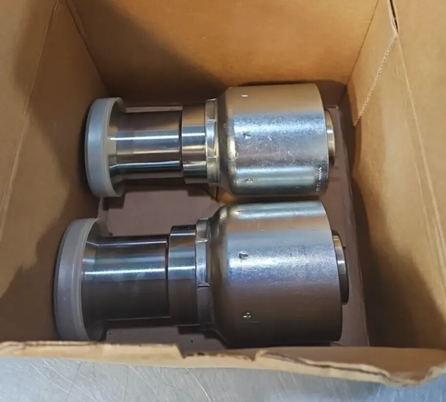 Parker 11571-24-24 Hydraulic Hose Fitting 1-1/2" loc5E28
