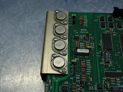 USED HAAS AUTOMATION 323051E