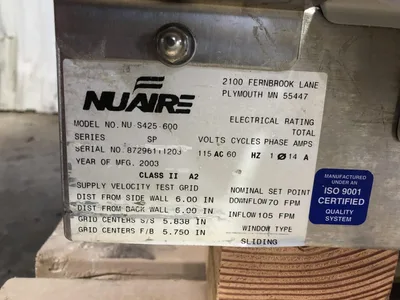 Nuaire NU-S425-600 Fume Hood / Biological Safety Cabinet 115V