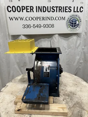 Used _UNKNOWN_ 8AN Dust Collector Accessories West Virginia US | Cooper Industries #1409727