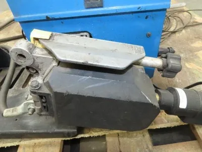 Miller Invision 352 MPA MIG Welder 425Amp 35V DC Pulse 1/3Ph S-64M Wire Feeder
