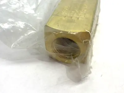 NEW PARKER COLORFLOW IN-LINE CHECK VALVE, BRASS BODY 2000PSI