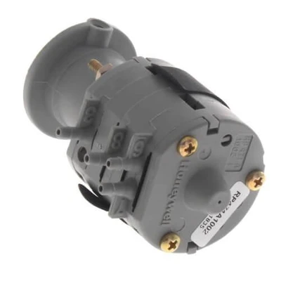 Honeywell RP471A1002 Pneumatic Relay [New]