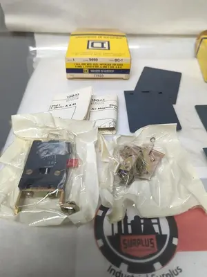 New | in-Stock SQUARE D 77541-77533 Misc Electrical & Power Parts Ohio US | Surplus Asset Holdings #1239830
