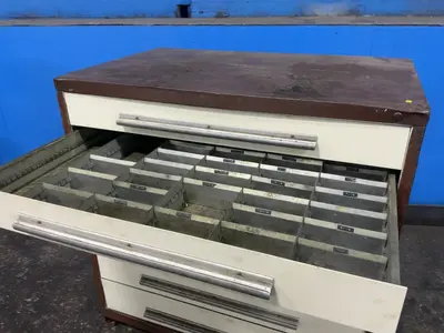 7 Drawers Tool Cabinet