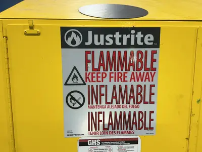 Used JUSTRITE 894520 Cabinets Ohio US | HGR 24 #1456074