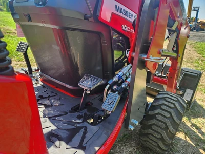 New | in-Stock 2025 MASSEY FERGUSON 1GC.23 Sub-Compact & Compact Tractors New York US | Abele Tractor #1343084