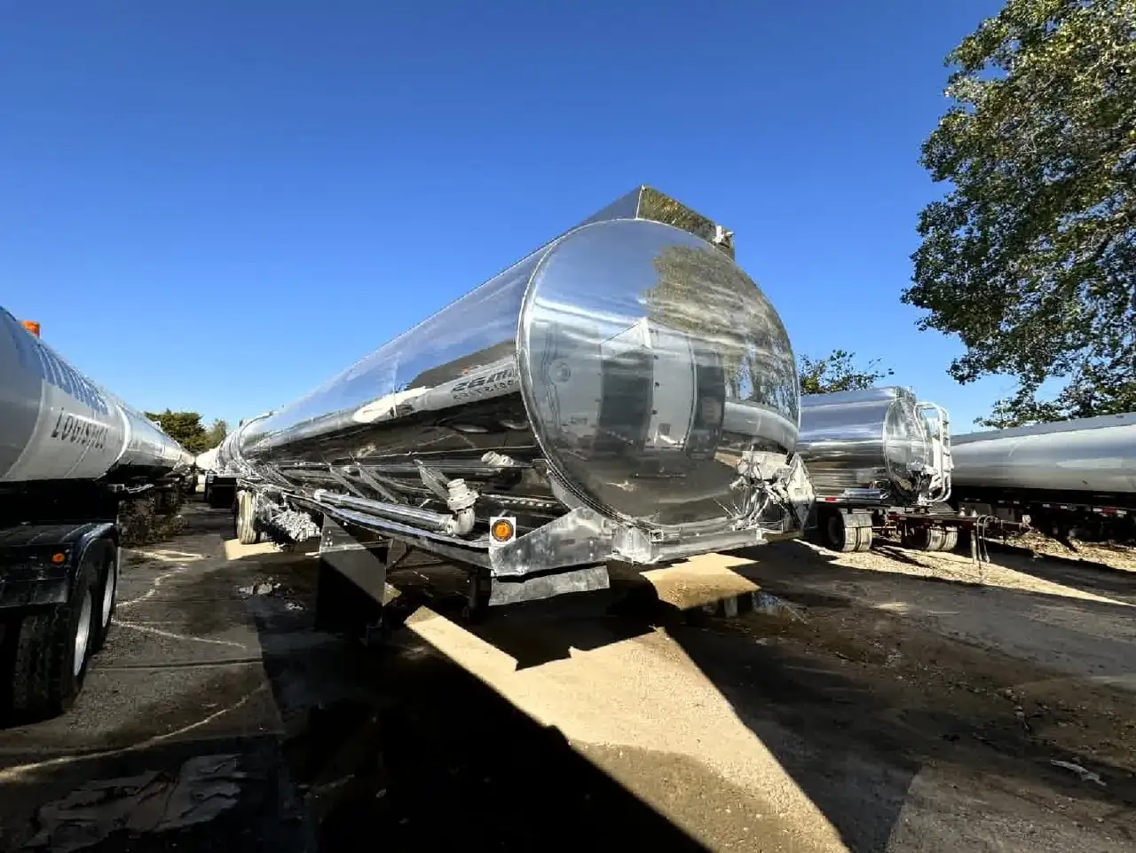 Used 2006 POLAR 406 Tanker Trailers Texas US | MCO Truck & Equipment #1513788