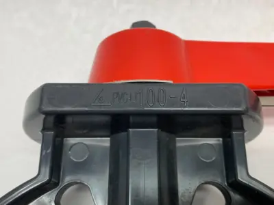 100-4 | Manual PVC-U Butterfly Valve 4", Wafer Style - New – Open Box