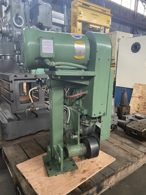 USED RYMAN ENGINEERING LATHE MOUNT BELT GRINDER 712-LA