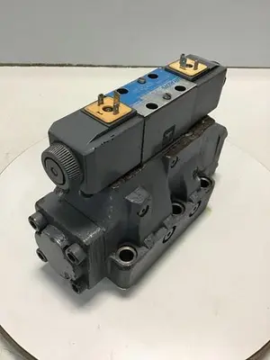USED VICKERS DG4V-3-6C-M-U-HL7-60-B13