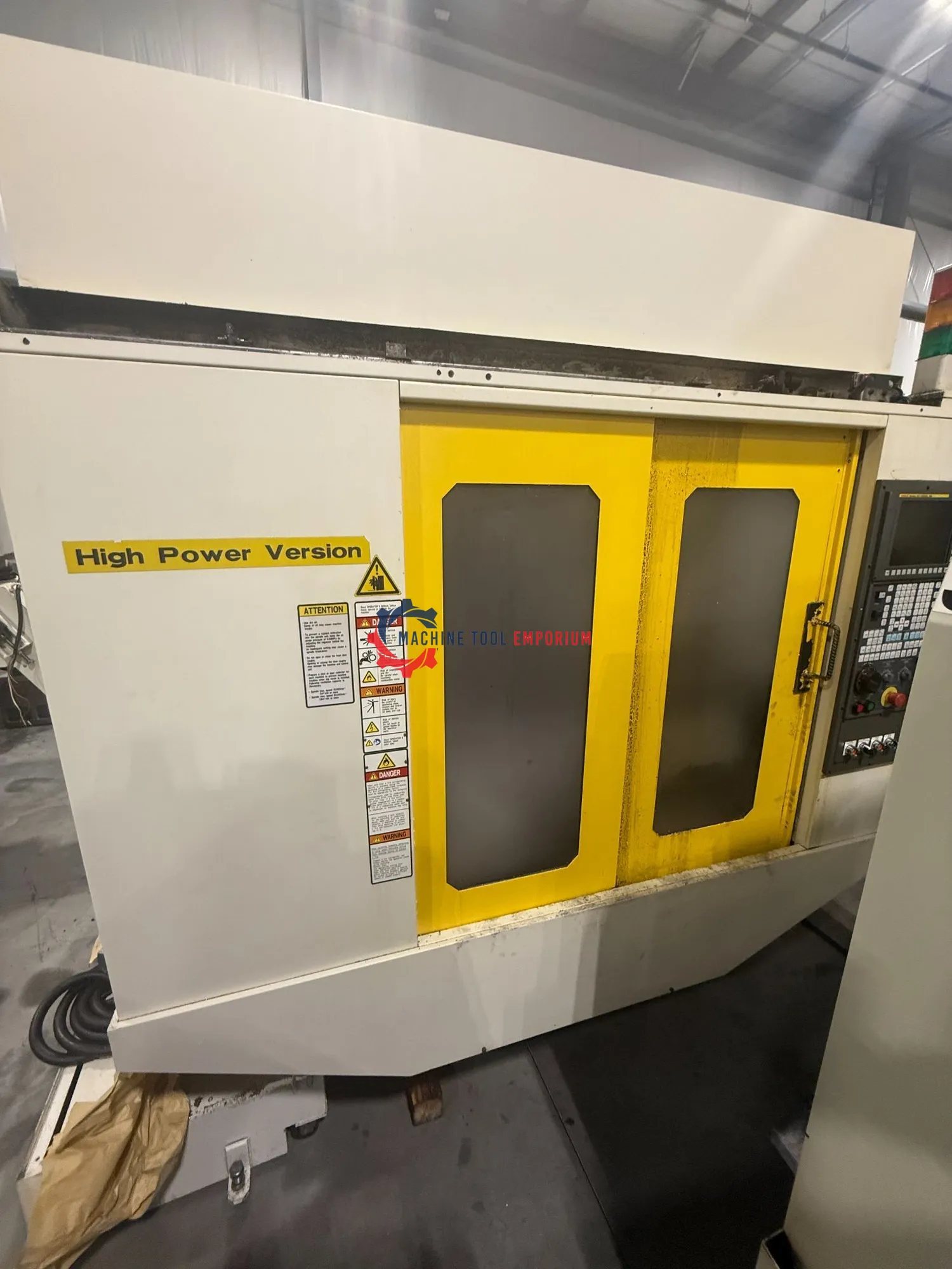 2015 Fanuc Robodrill AD21LIA5 Vertical Machining Center