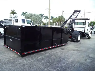 Used 2019 INTERNATIONAL _UNKNOWN_ Hooklifts & Roll-Offs Florida US | TLC Truck & Equipment #1568910