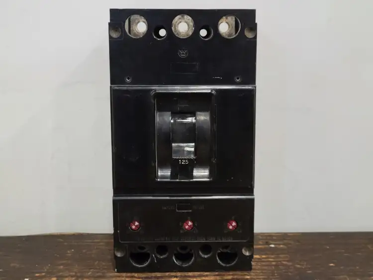 Used WESTINGHOUSE JA3125 Switchgears British Columbia CA | Lenmark #242387