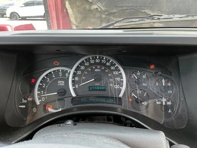 USED 2005 HUMMER H2